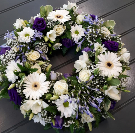 A Blue and White Flower Wreath